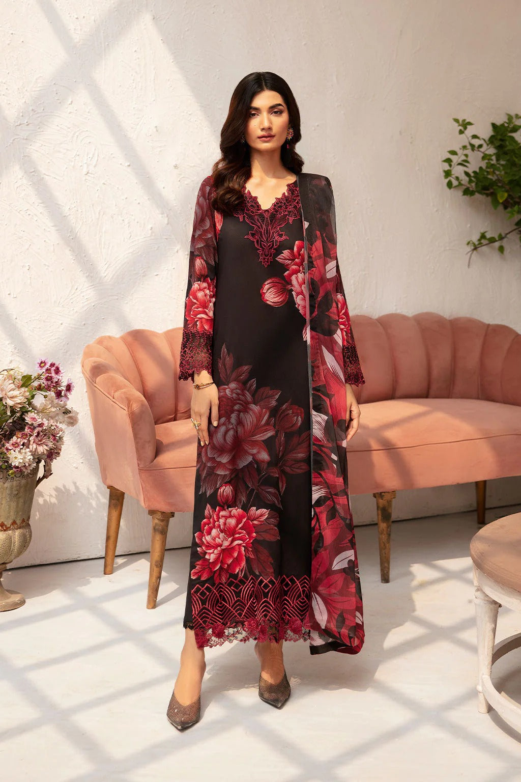 IZNIK PRINT LUXURY LAWN COLLECTION